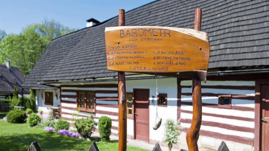 Vítejte v Liptákov�, tentokrát filmovém, který se nachází ve Vesci u Sobotky....