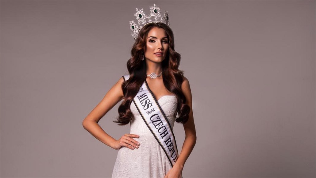 Novou Miss Czech Republic se stala 22letá Karolína Kopíncová.