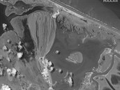 Satelitní snímek ukazuje budovy SpaceX v Texasu.