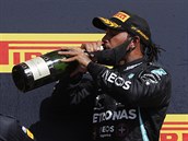 Lewis Hamilton ovládl Velkou cenu Británie