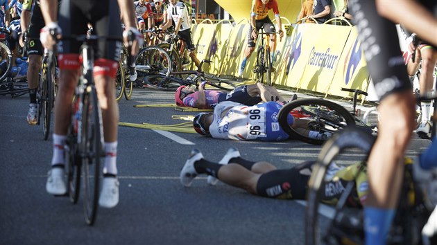 Cyklist� po sr�ce v z�v�ru z�vodu Kolem Polska