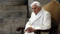 Bval pape Benedikt XVI. tce onemocnl, m bolestivou infekci oblieje