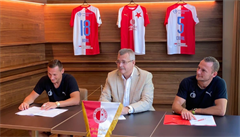 Slavia prodlouila smlouvy s Coufalem a kapitánem Boilem