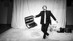 Inscenace Opravdu �ivé interview s opravdu �ivým Petrem Kellnerem (2020)....