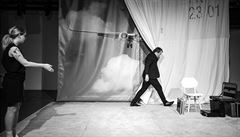 Inscenace Opravdu �ivé interview s opravdu �ivým Petrem Kellnerem (2020)....