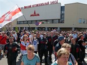 Lidé protestovali proti výsledkm voleb v Blorusku 17. 8. 2020 v Minsku.