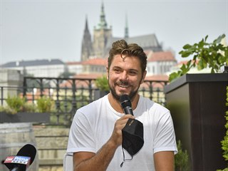 vcarsk tenista Stan Wawrinka vystoupil 14. srpna 2020 v Praze na tiskov...