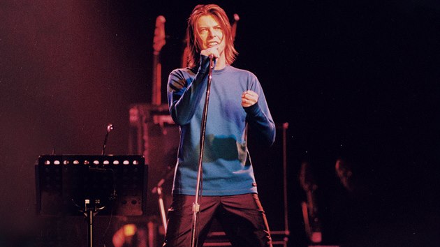 David Bowie v Paříži v roce 1999