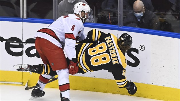 David Pastr�ák se lehce zastavit nenechá