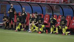 Hráské vyjádení podpory v boji proti rasismu se v Dallasu setkalo s buením...