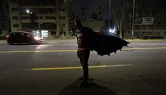 Batman v ulicích Santiaga de Chile.