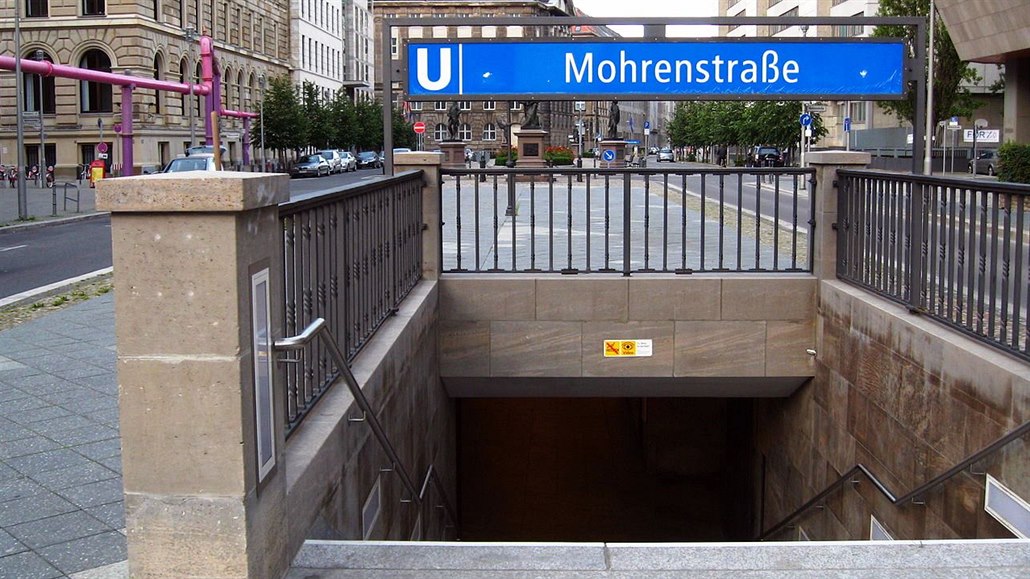 Stanice metra Mohrenstrasse v Berlín