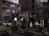 Syané ijící v libanonském Bejrútu pili pi výbuchu o své domovy.