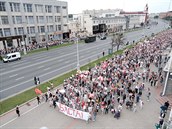 Pochod en v Minsku na protest proti prezidentu Lukaenkovi.