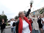 Úastnice Pochodu en v Minsku.