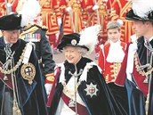 Hlava Podvazkového ádu britská královna Albta II. u v tomto exkluzivním...