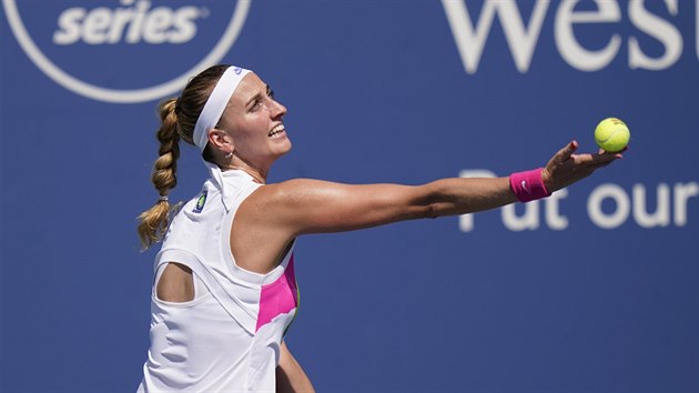 Po Karolín� Plí�kové vypadla z Western & Southern Open také Petra Kvitová.