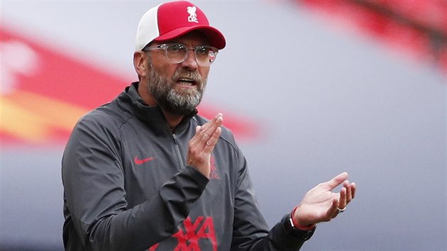 Jürgen Klopp dal�í trofej pro Liverpool zatím nezískal.