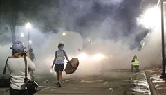 Úřady nasadily na protestující ve Wisconsinu slzný plyn. | na serveru Lidovky.cz | aktuální zprávy