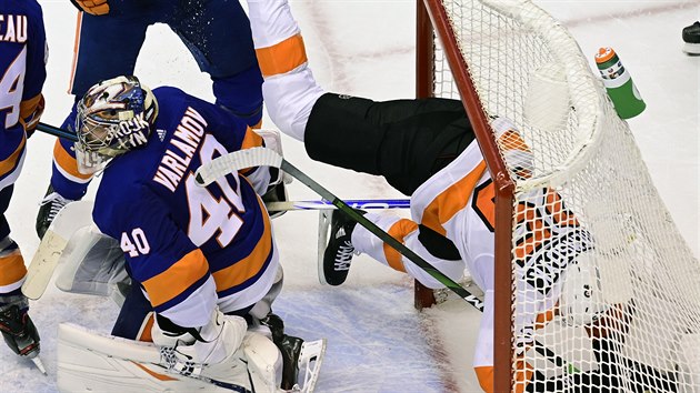 Islanders se v sérii s Philadelphií opt ujali vedení.