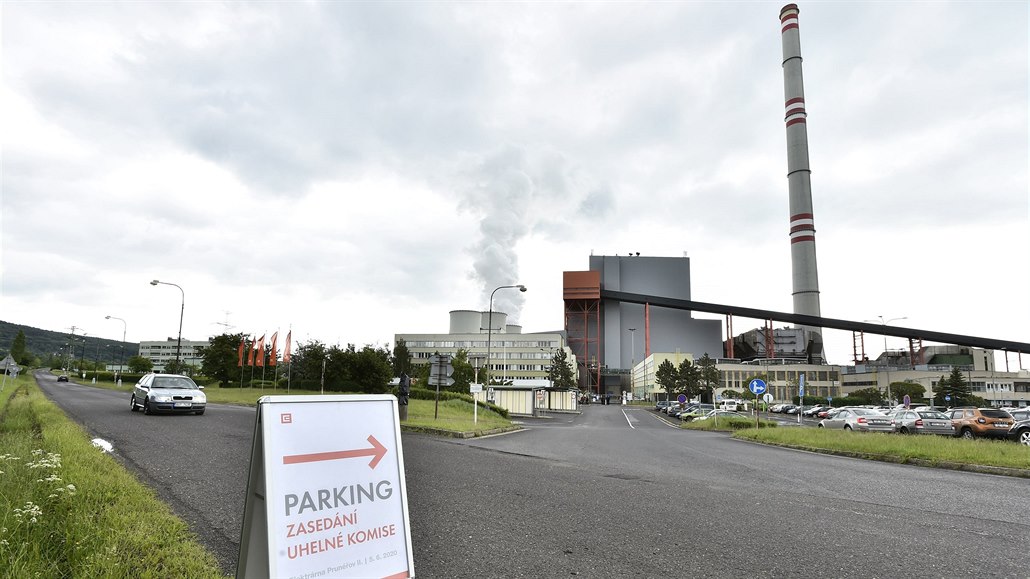 Uhelná komise státu zasedala 5. června 2020 v areálu elektrárny Prunéřov II na...