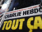 Al-Káida hrozí Charlie Hebdo dalším útokem, časopis plánuje znovu otisknout karikatury Mohameda