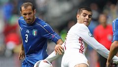 Itálie vs. Španělsko (Chiellini a Morata).