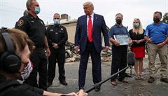 Trump na návtv msto Kenosha ve stát Wisconsinu po vln protest.
