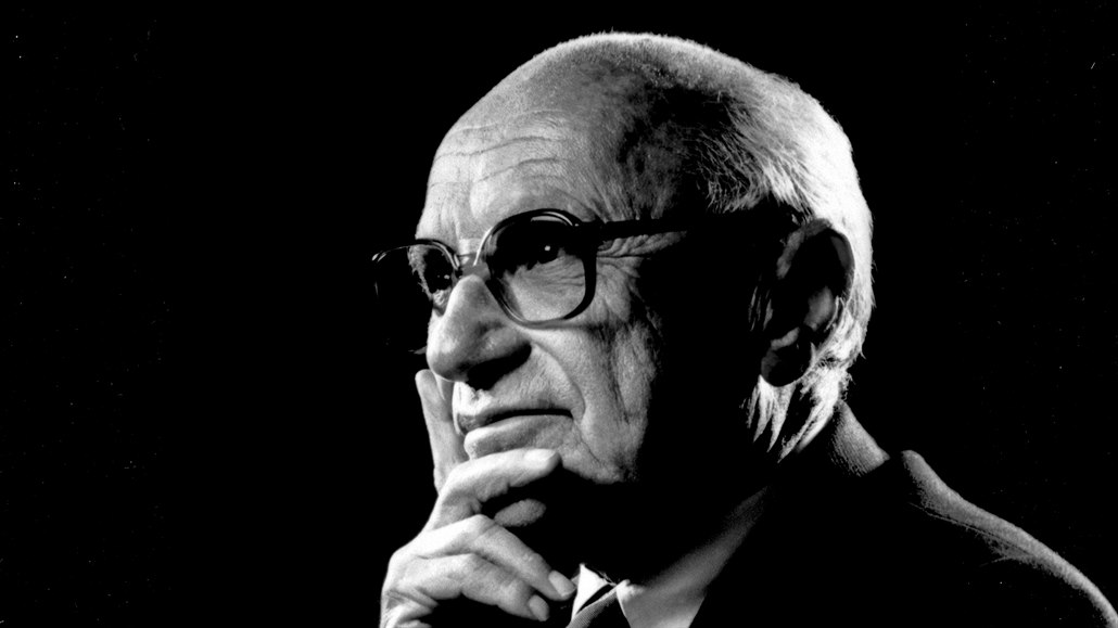 Milton Friedman, americký ekonom (1912–2006)
