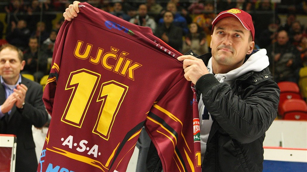 Viktor Ujčík se v roce 2014 oficiálně loučí s hráčskou kariérou.