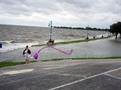 Hurikán Sally se blíí k New Orleans.