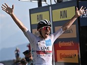 Tadej Pogaar oslavil na letoní Tour de France u druhé etapové prvenství.