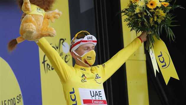 Tadej Poga�ar se stal vít�zem Tour de France