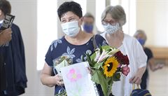 Demonstrantka Jana Filipová v budov� krajského soudu v Praze, který 16. zá�í...
