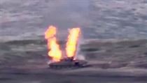 Ázerbájdžánský tank v plamenech.