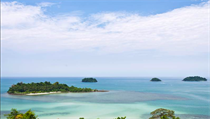 Resort The Sea View v oblben thajsk turistick destinaci Ko ang.