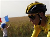 Tadej Pogaar si uívá závrenou etapu Tour de France.