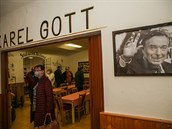 Újezd u Svatého Kíe - otevení muzea Karla Gotta.