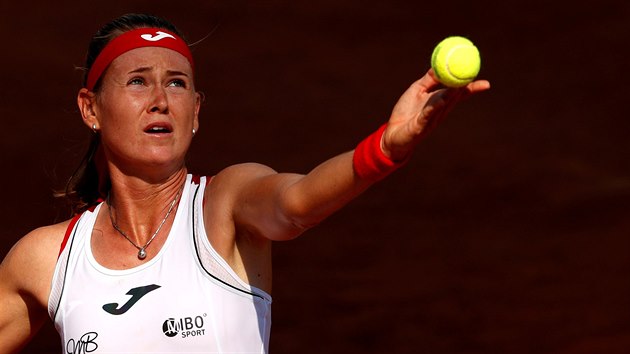 Marie Bouzková skonila na Roland Garros v prvním kole