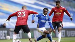 Manchester United vyhrál v Brightonu po bláznivém záv�ru 3:2