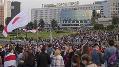Pi protestech proti Lukaenkov inauguraci bylo zateno 364 lid. EU novou hlavu Bloruska neuznv