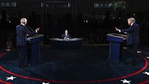 Záběry z první předvolební debaty mezi Trumpem a Bidenem.