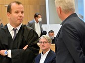 Rupert Stadler ped soudem v Mnichov. (na snímku vzadu dole)