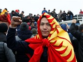 V pondlí v kyrgyzské metropoli Bikeku pokraovaly stety mezi demonstranty,...