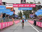 3. etapu Giro dItalia ovládl Ekvádorec Jonathan Caicedo