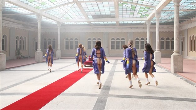 Inscenace Happy end v hotelu Chateau Switzerland.