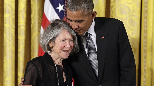 Nobelovu cenu za literaturu v letoním roce získala americká básníka Louise...