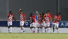 Fotbalisté Beer �evy slaví gól