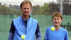 Sebastian Korda se svým otcem
