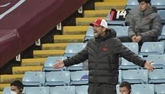 Rozzlobený trenér Liverpoolu Jurgen Klopp v zápase proti Aston Ville. | na serveru Lidovky.cz | aktuální zprávy
